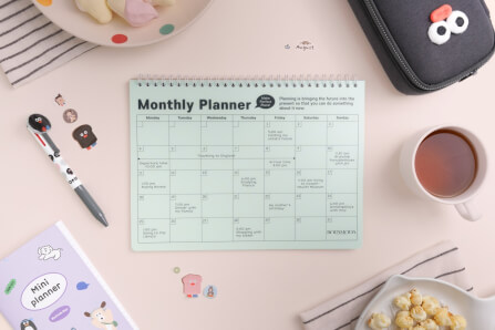 สมุดแพลนเนอร์ PP month planner สีเขียว_1